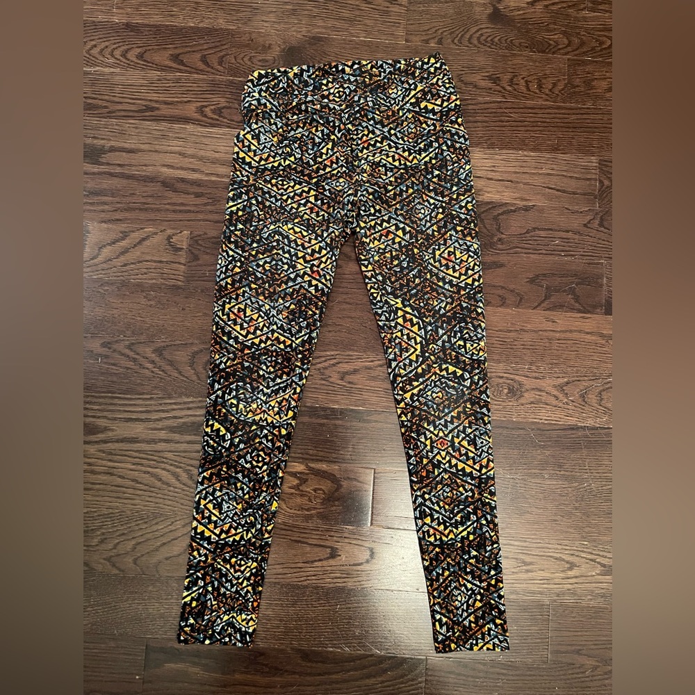 Lularoe Leggings size One Size. Smoke free.